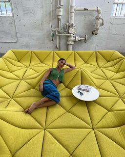 Chantel Jeffries feet photo thumbnail