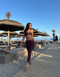 Chantel Jeffries feet photo thumbnail