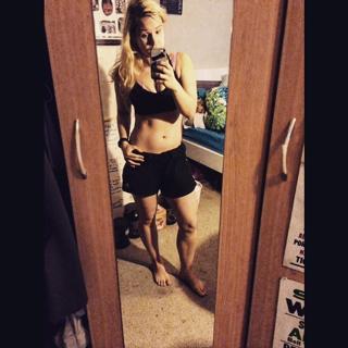 Chantelle Allison feet photo 9