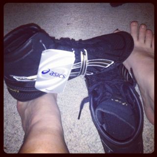 Chantelle Allison feet photo 16