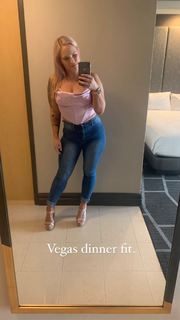 Chantelle Allison feet photo 10