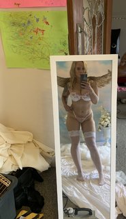Chantelle Allison feet photo 13