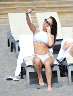 Chantelle Connelly feet photo 7