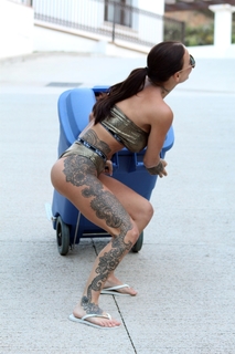 Chantelle Connelly feet photo 12