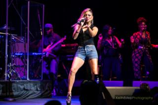 Chanté Moore feet photo 20