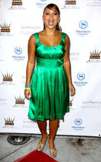 Chanté Moore feet photo 3