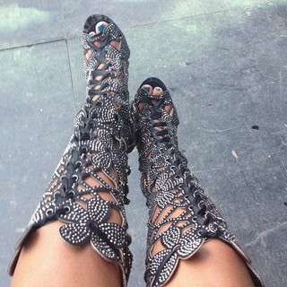 Chanté Moore feet photo 8