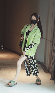 Chaoyue Yang feet photo 13