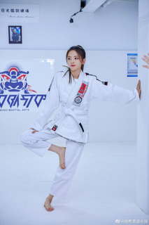 Chaoyue Yang feet photo 20