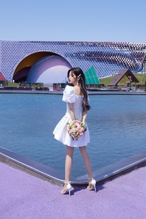 Chaoyue Yang feet photo 2