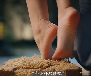 Chaoyue Yang feet photo 20