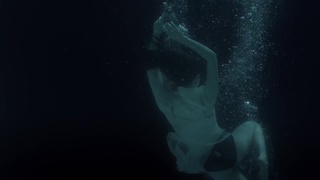 Chappell Roan feet photo thumbnail