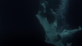 Chappell Roan feet photo thumbnail