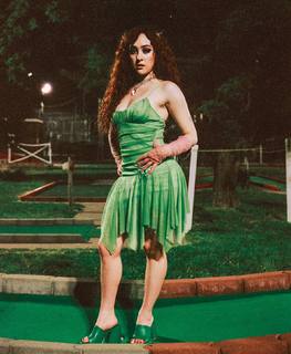 Chappell Roan feet photo thumbnail