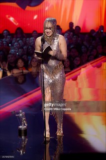 Chappell Roan feet photo thumbnail