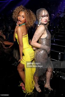 Chappell Roan feet photo thumbnail