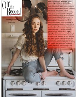 Chappell Roan feet photo thumbnail