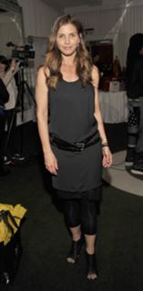 Charisma Carpenter feet photo thumbnail