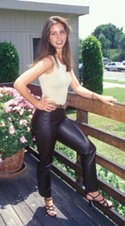 Charisma Carpenter feet photo thumbnail