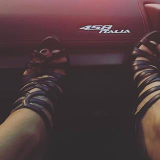Charisma Carpenter feet photo thumbnail