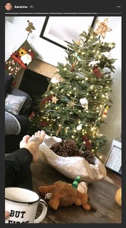 Charisma Carpenter feet photo thumbnail