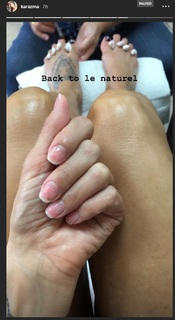 Charisma Carpenter feet photo thumbnail