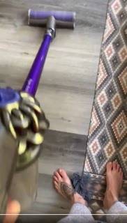 Charisma Carpenter feet photo thumbnail