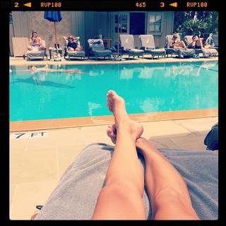 Charissa Thompson feet photo thumbnail