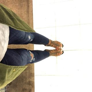 Charissa Thompson feet photo thumbnail