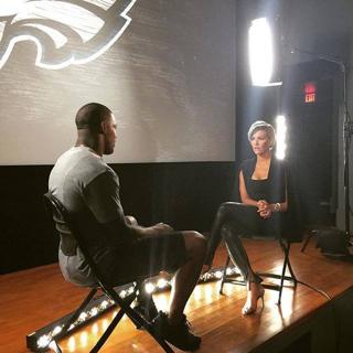 Charissa Thompson feet photo thumbnail