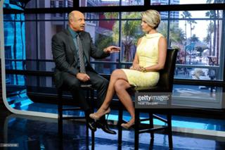 Charissa Thompson feet photo thumbnail