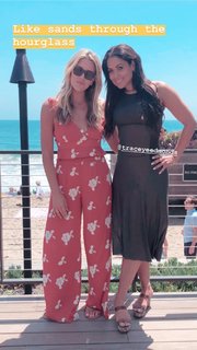 Charissa Thompson feet photo thumbnail