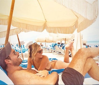 Charissa Thompson feet photo thumbnail