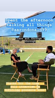 Charissa Thompson feet photo thumbnail
