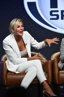 Charissa Thompson feet photo thumbnail