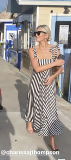 Charissa Thompson feet photo thumbnail