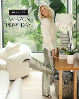 Charissa Thompson feet photo thumbnail