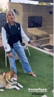 Charissa Thompson feet photo thumbnail