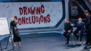 Charissa Thompson feet photo thumbnail