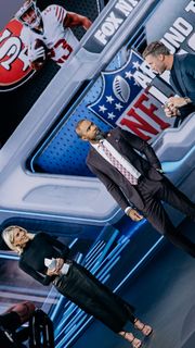 Charissa Thompson feet photo thumbnail