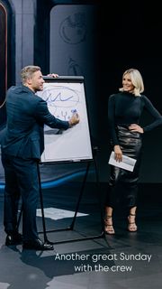 Charissa Thompson feet photo thumbnail