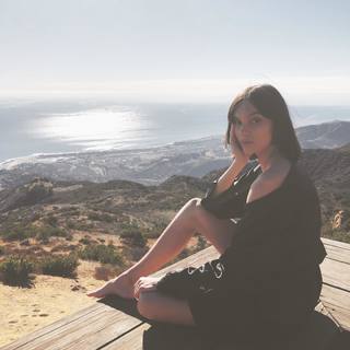 Charlee Fraser feet photo 4