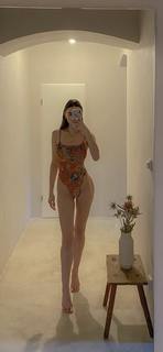Charleen Weiss feet photo 9