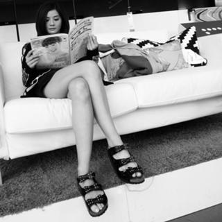 Charlene Choi feet photo 18