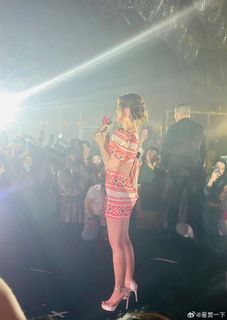 Charlene Choi feet photo 19