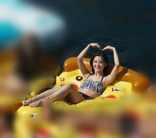 Charlene Choi feet photo 8