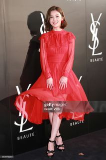 Charlene Choi feet photo 1
