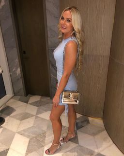 Charley Hull feet photo 3