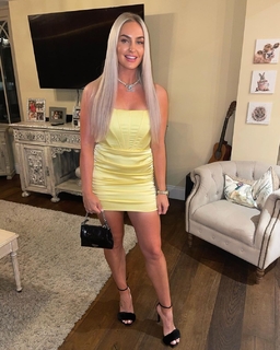 Charley Hull feet photo 8