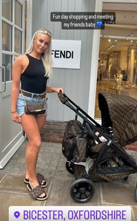 Charley Hull feet photo 17